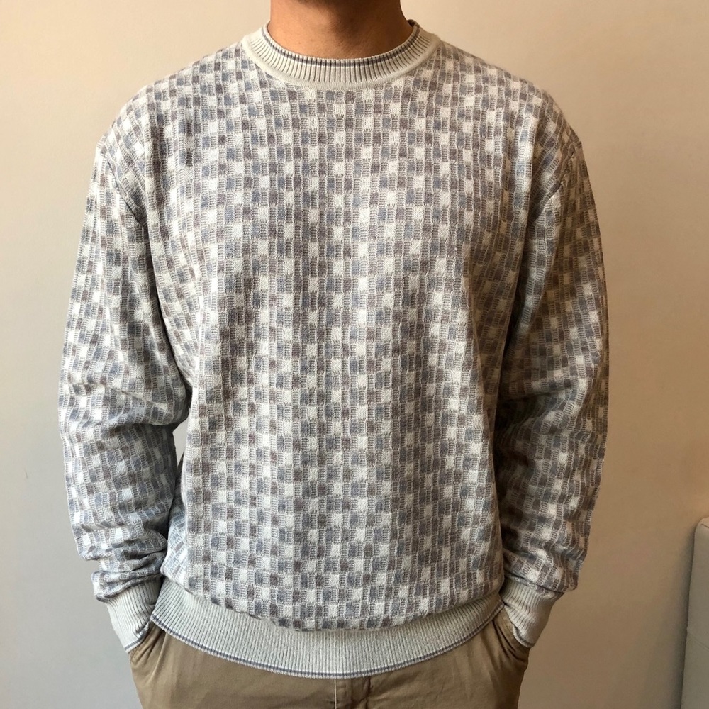 VNTG Mens Crewneck Sweater